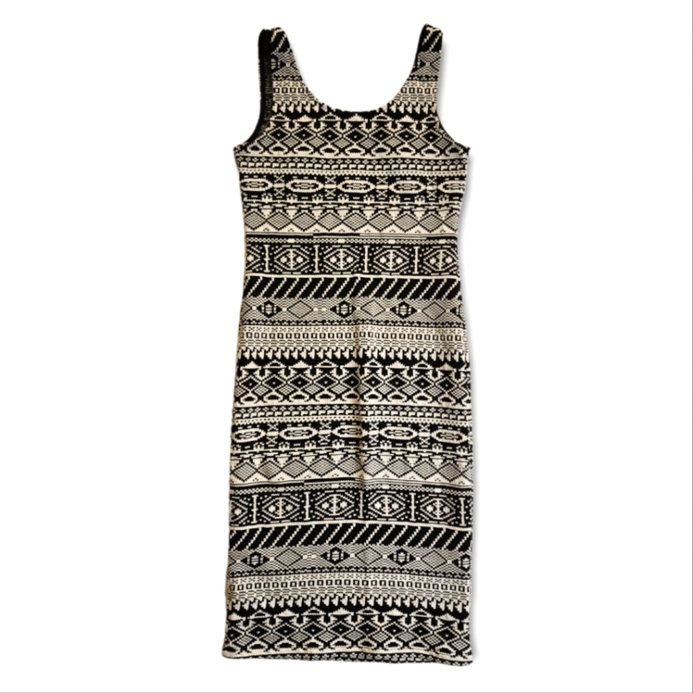 Maitai Geometric Print Small Midi Dress Black Creme White Scoop Neck Tank
